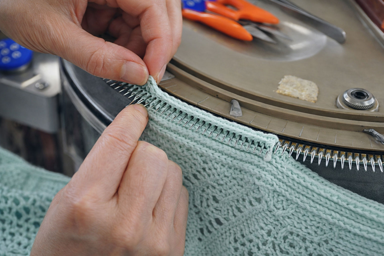 Jacquard vs intarsia vs embroidery knitwear