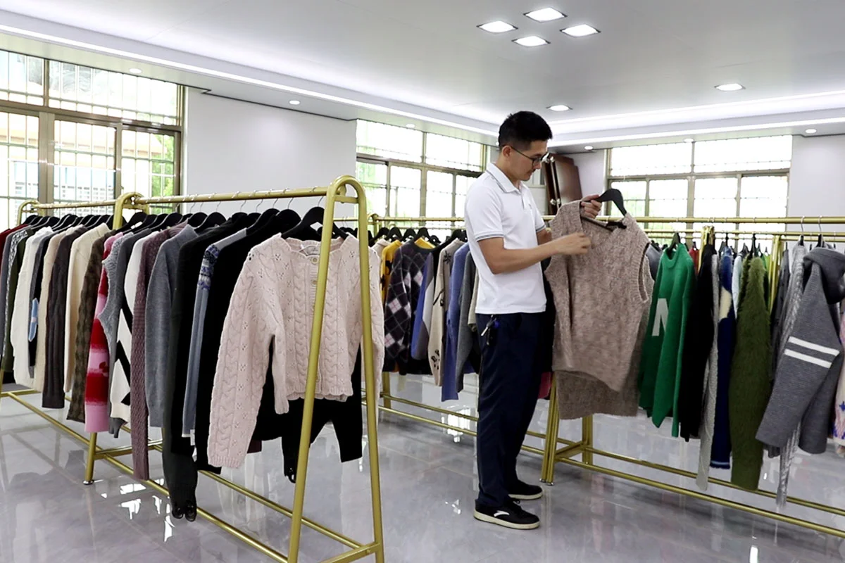 Real Chinese sweater factory showroom — sample-based OEM manufacturer